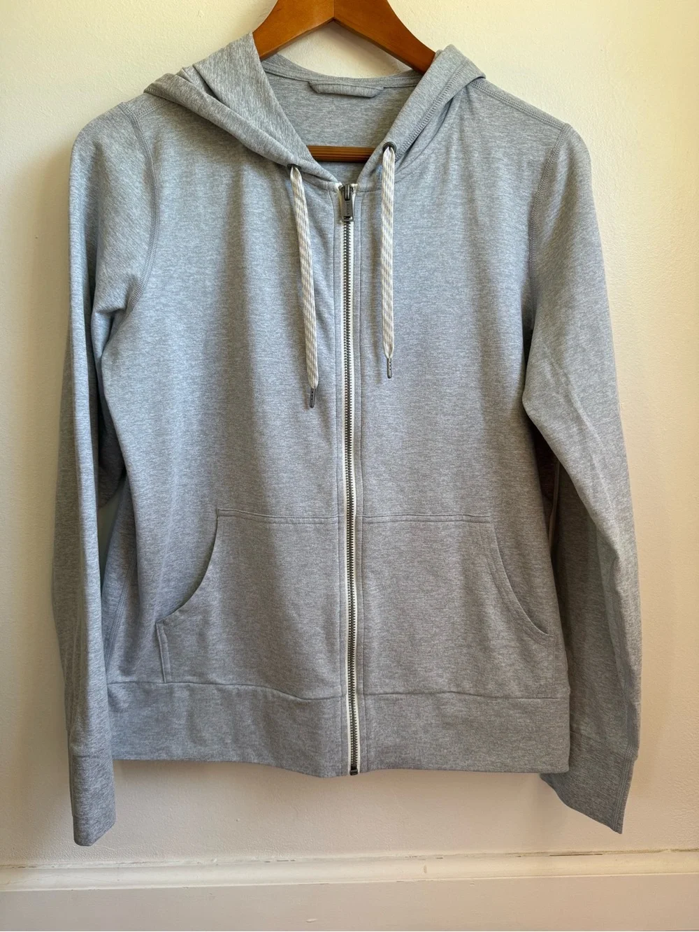 Vuori Halo Performance Hoodie jacket size Small - Picture 1 of 8